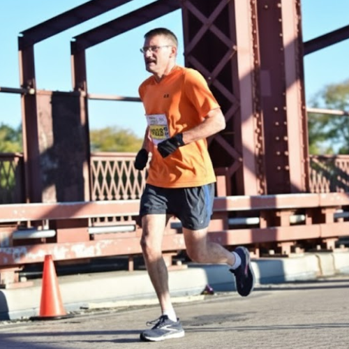 How Total Knee Replacement is Helping John Go the Distance